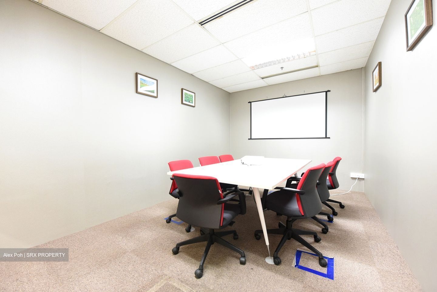 Parkway Parade (D15), Office #472751011